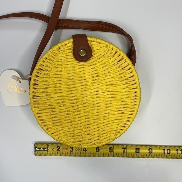 imoshionusa Vegan Yellow Basket Crossbody Bag NWT - Picture 2 of 10